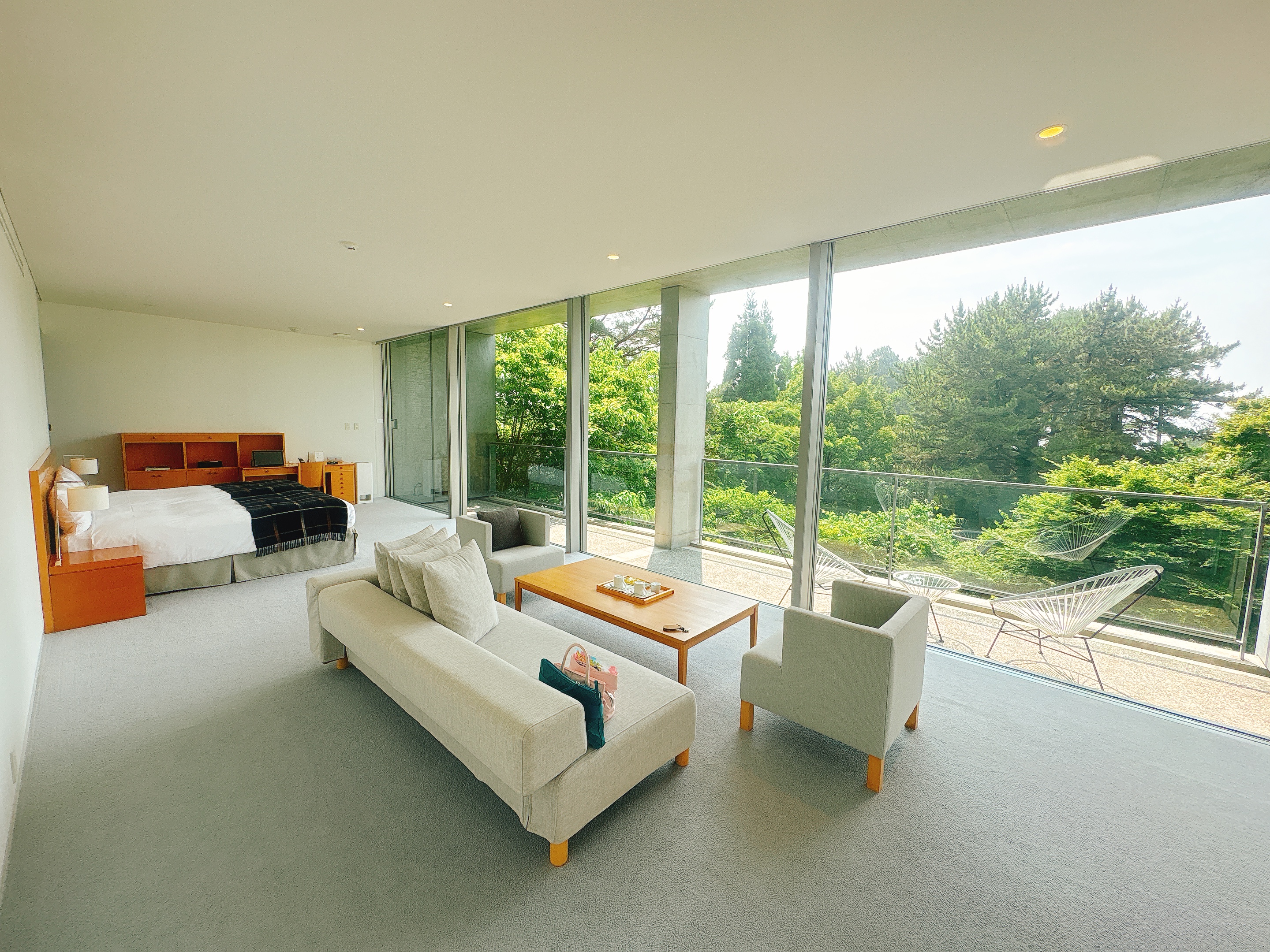 SETOUCH RETREAT by Onko Chishin