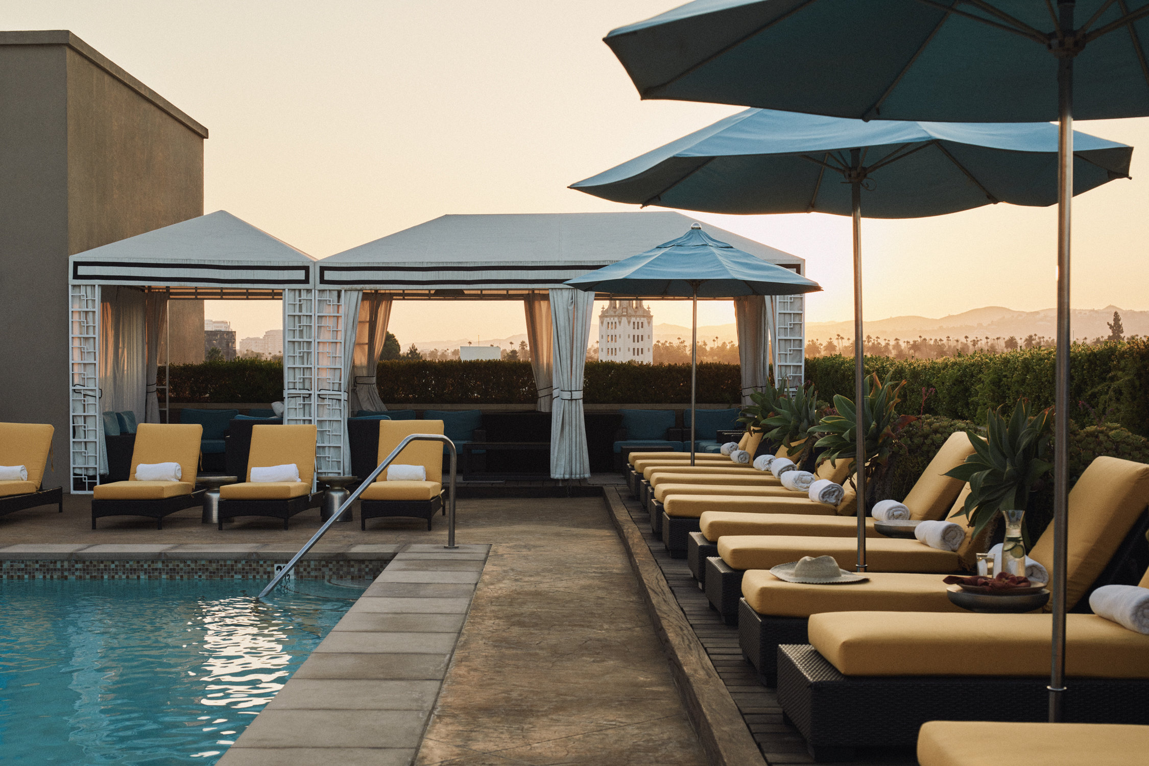 L'Ermitage Beverly Hills 2