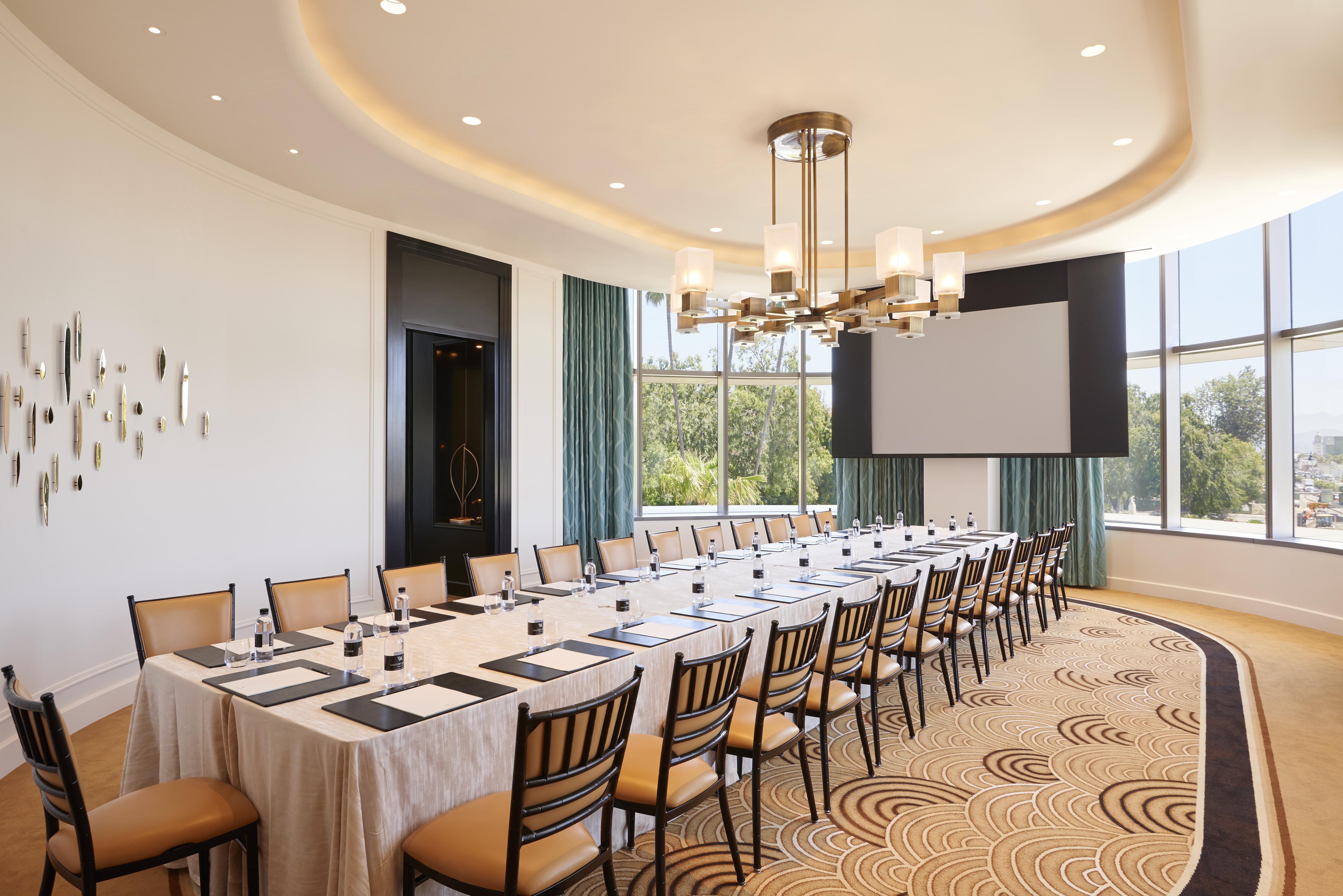Waldorf Astoria Beverly Hills 4