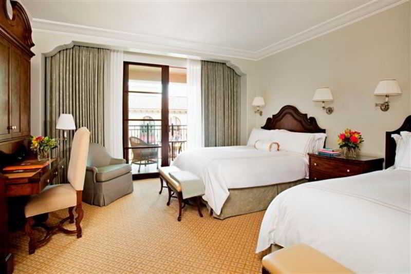 The Maybourne Beverly Hills 8