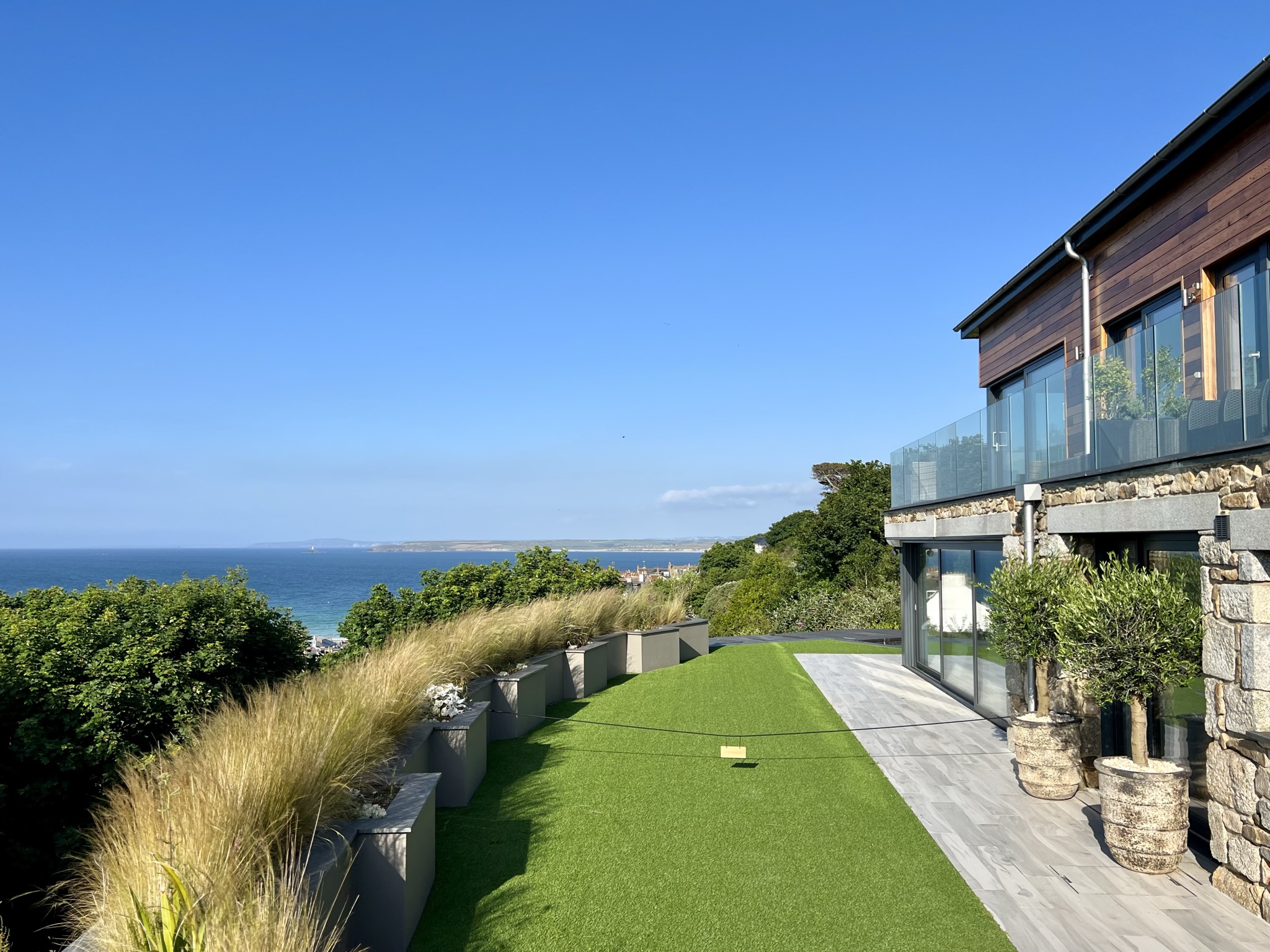 Uno St Ives 3