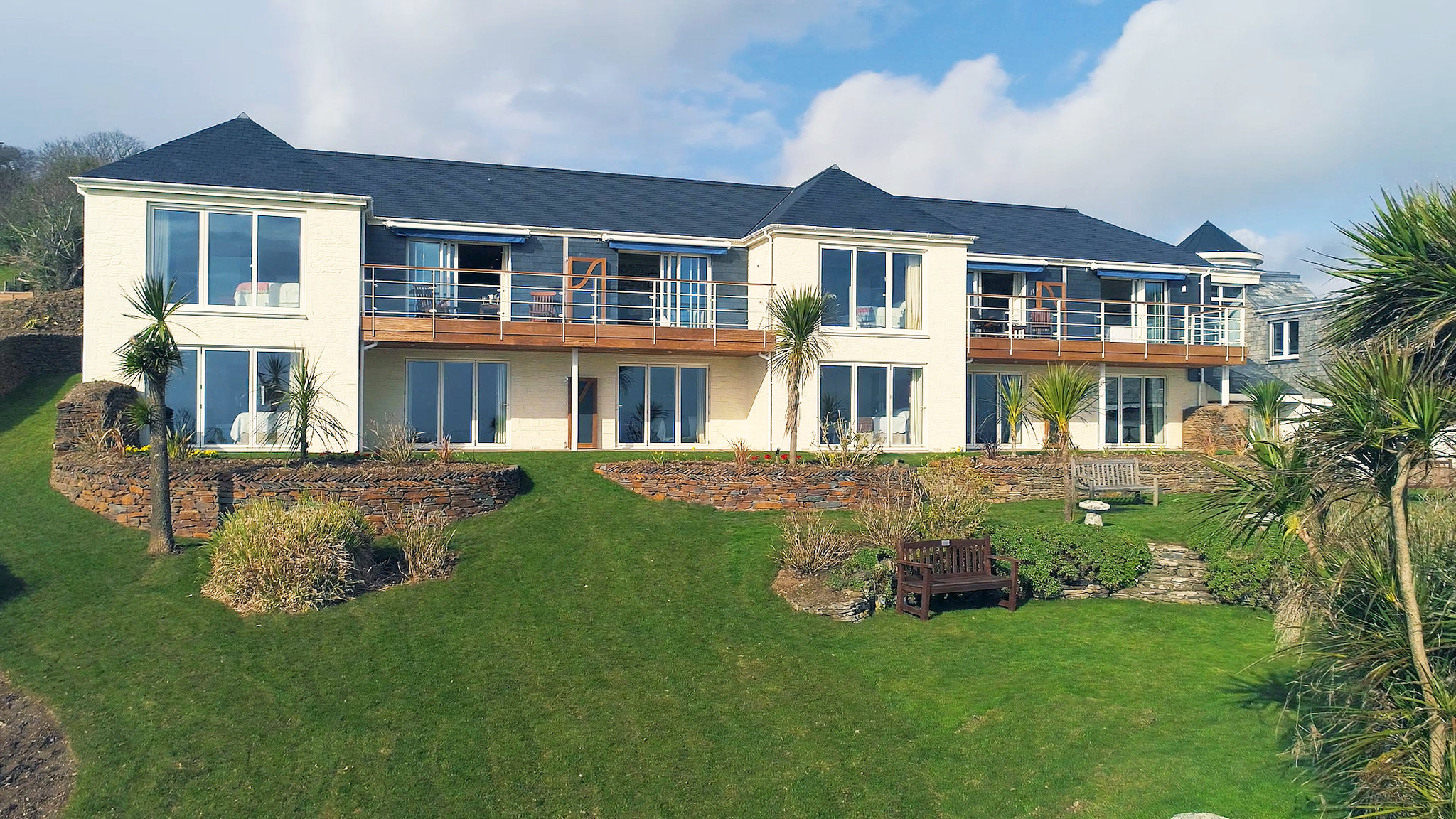 The Nare Hotel 7