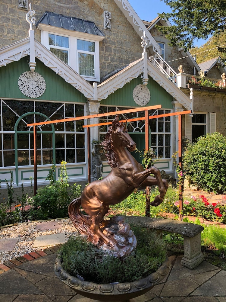 Enchanted Manor 6