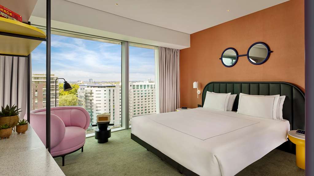 art'otel London Battersea Power Station, Powered by Radisson Hotels 4