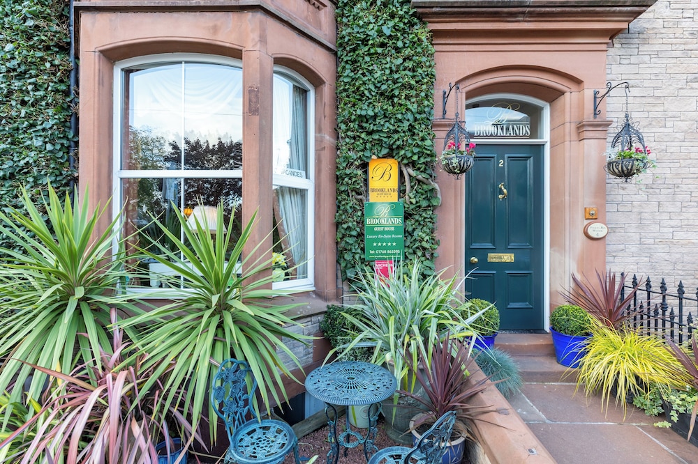 Brooklands Guest House 5* Luxury Accommodation