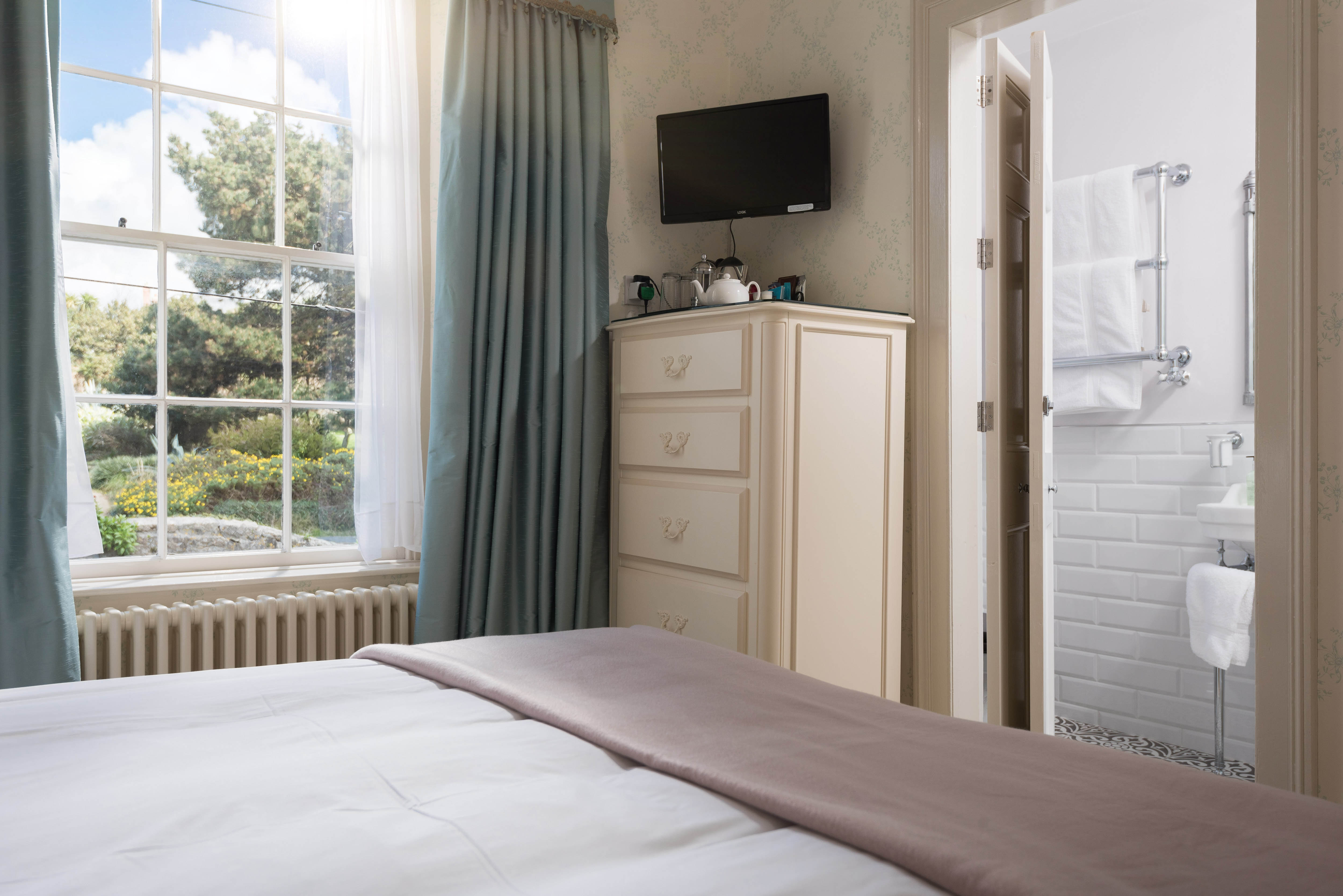 Camilla House Guest House 8